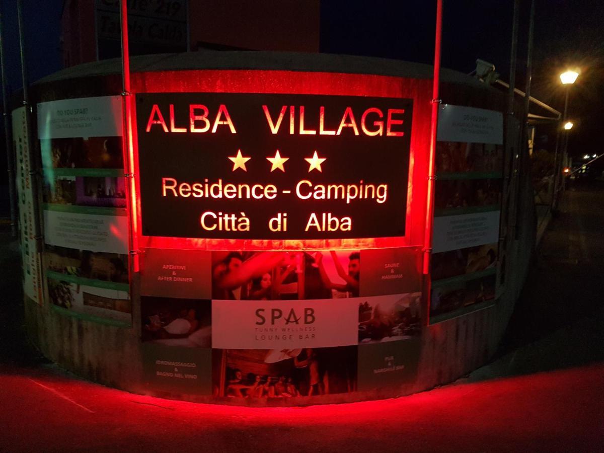 Albavillage Hotel Wellness & Camping Buitenkant foto